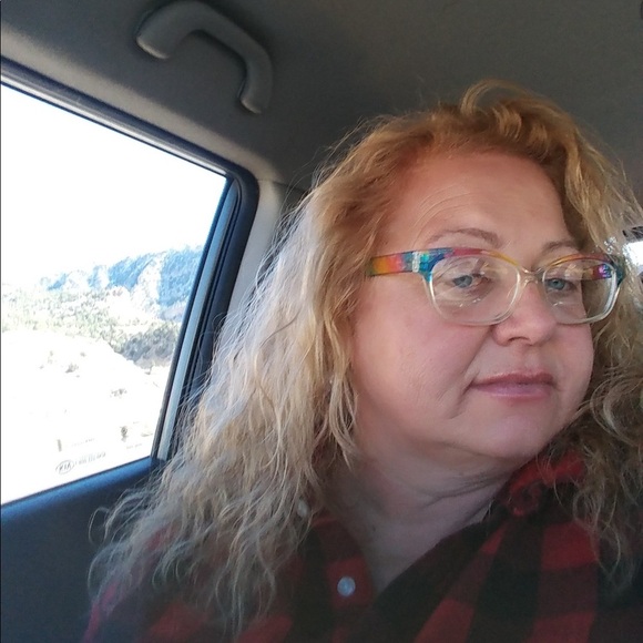 Meet your Posher, DaShai - Picture 3 of 3